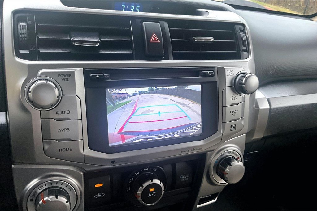 Used 2016 Toyota 4Runner SR5 Premium AWD/4WD image 29