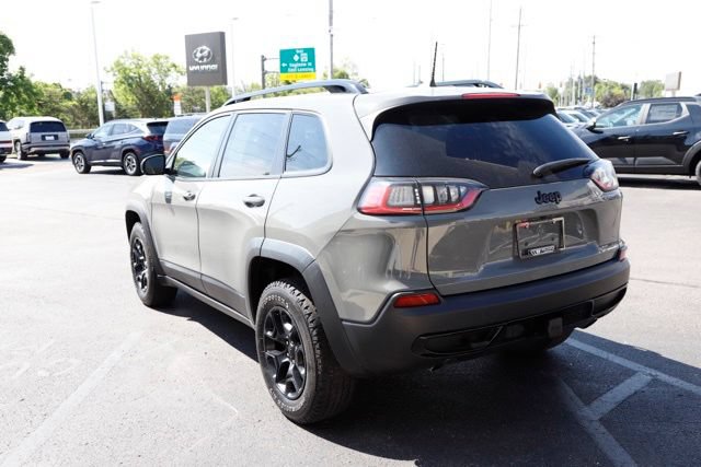 Used 2022 Jeep Cherokee Latitude w/ Sun & Sound Group AWD/4WD image 5