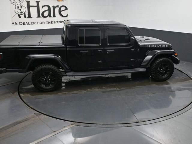 Used 2025 Jeep Gladiator Sport image 36
