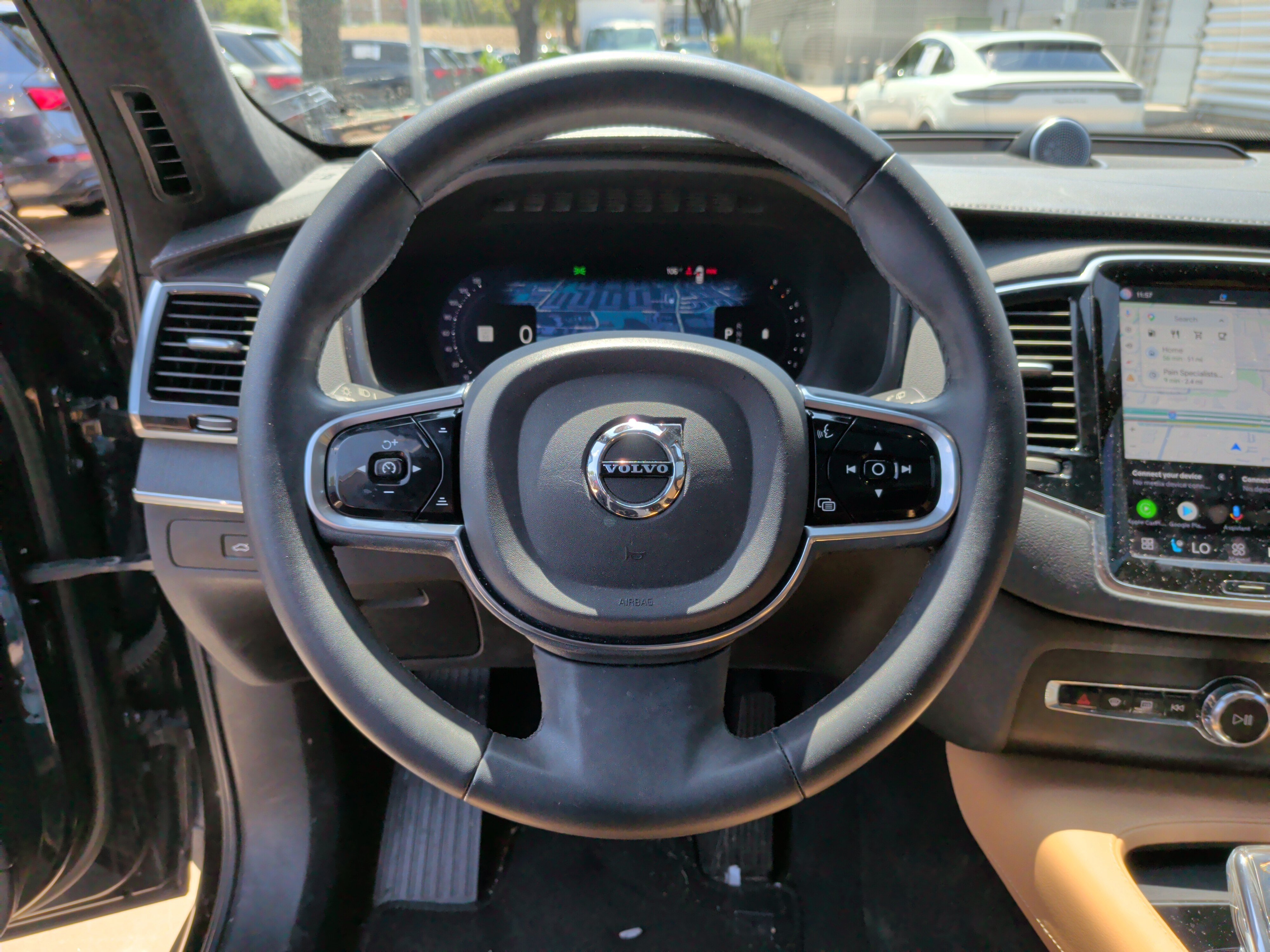 Used 2023 Volvo XC90 B6 Ultimate w/ Lounge Package AWD/4WD image 17
