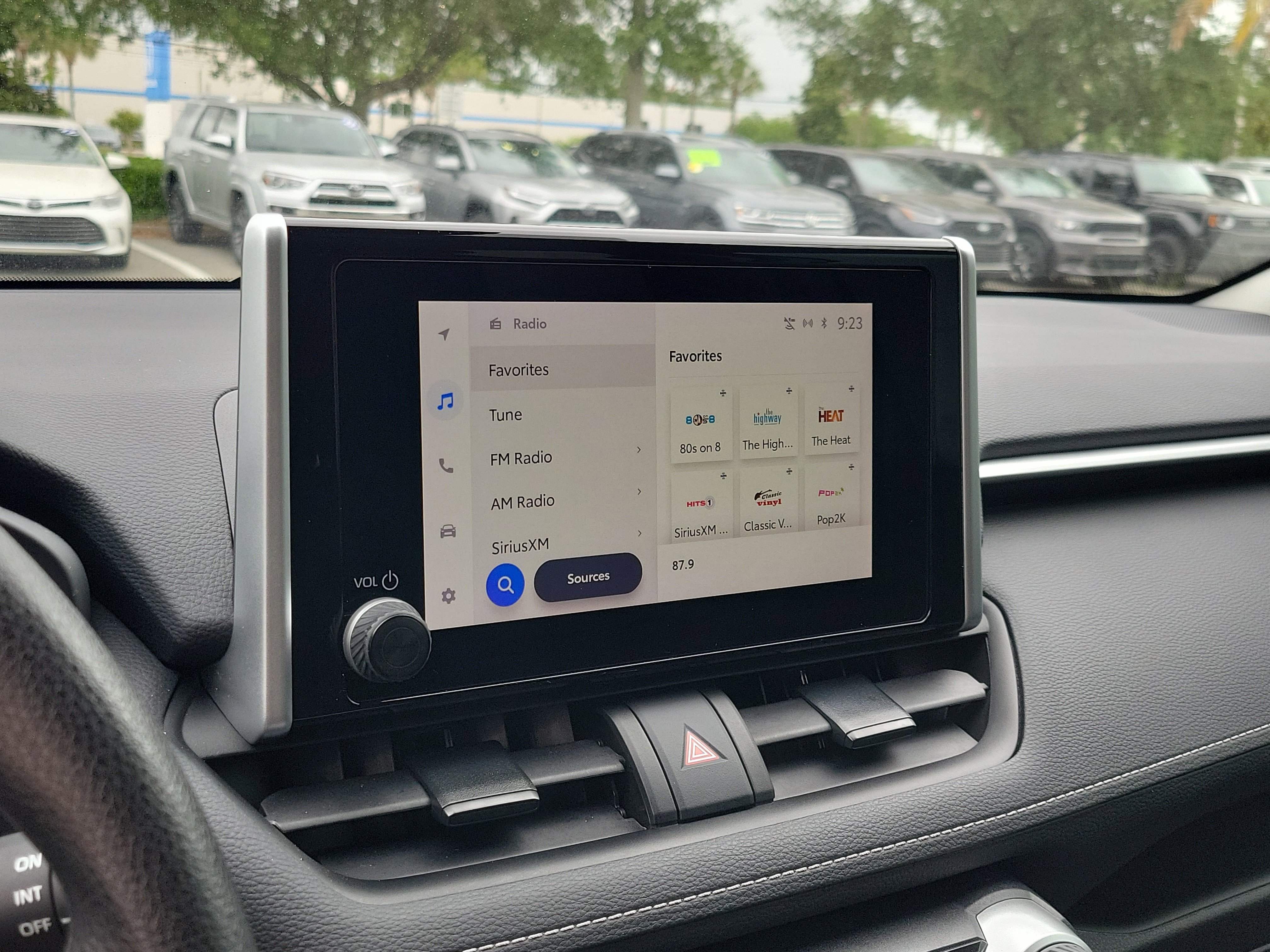 Certified 2023 Toyota RAV4 LE FWD image 21