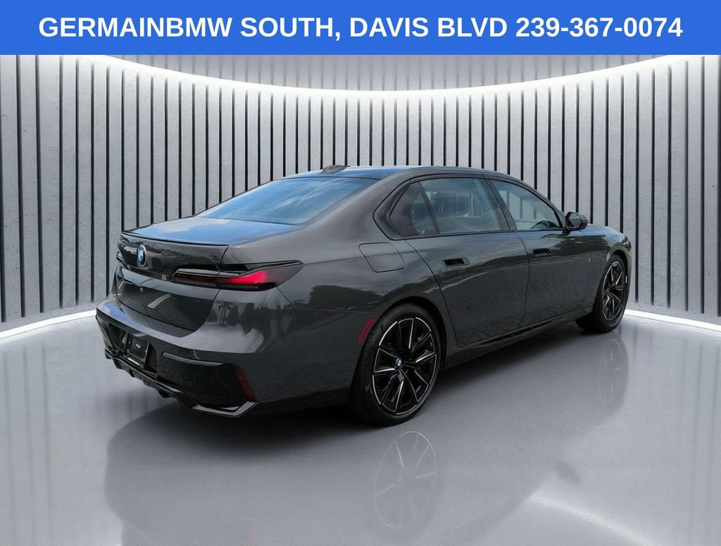 Certified 2023 BMW 740i RWD image 5