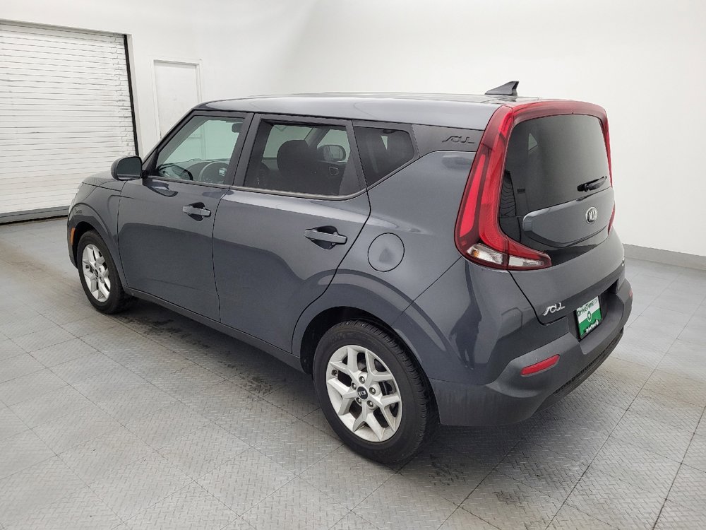 Used 2021 Kia Soul S FWD image 3