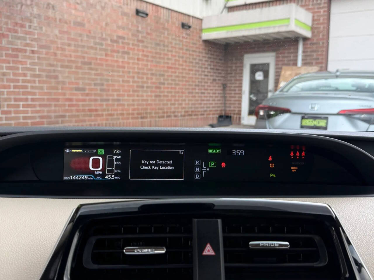 Used 2018 Toyota Prius Two w/ Prius Two Safety Plus Package FWD image 18