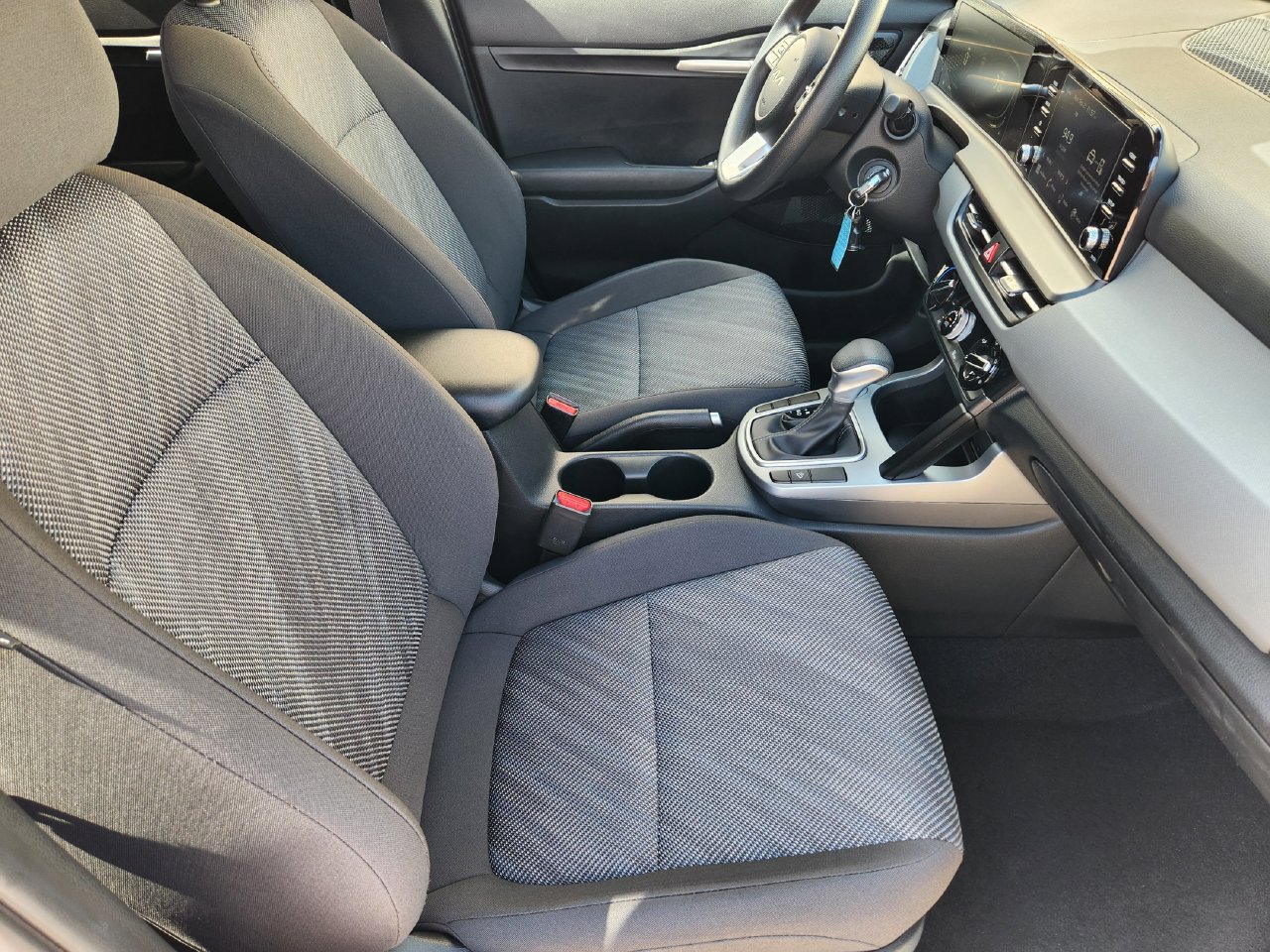 Used 2026 Kia Seltos LX FWD image 11