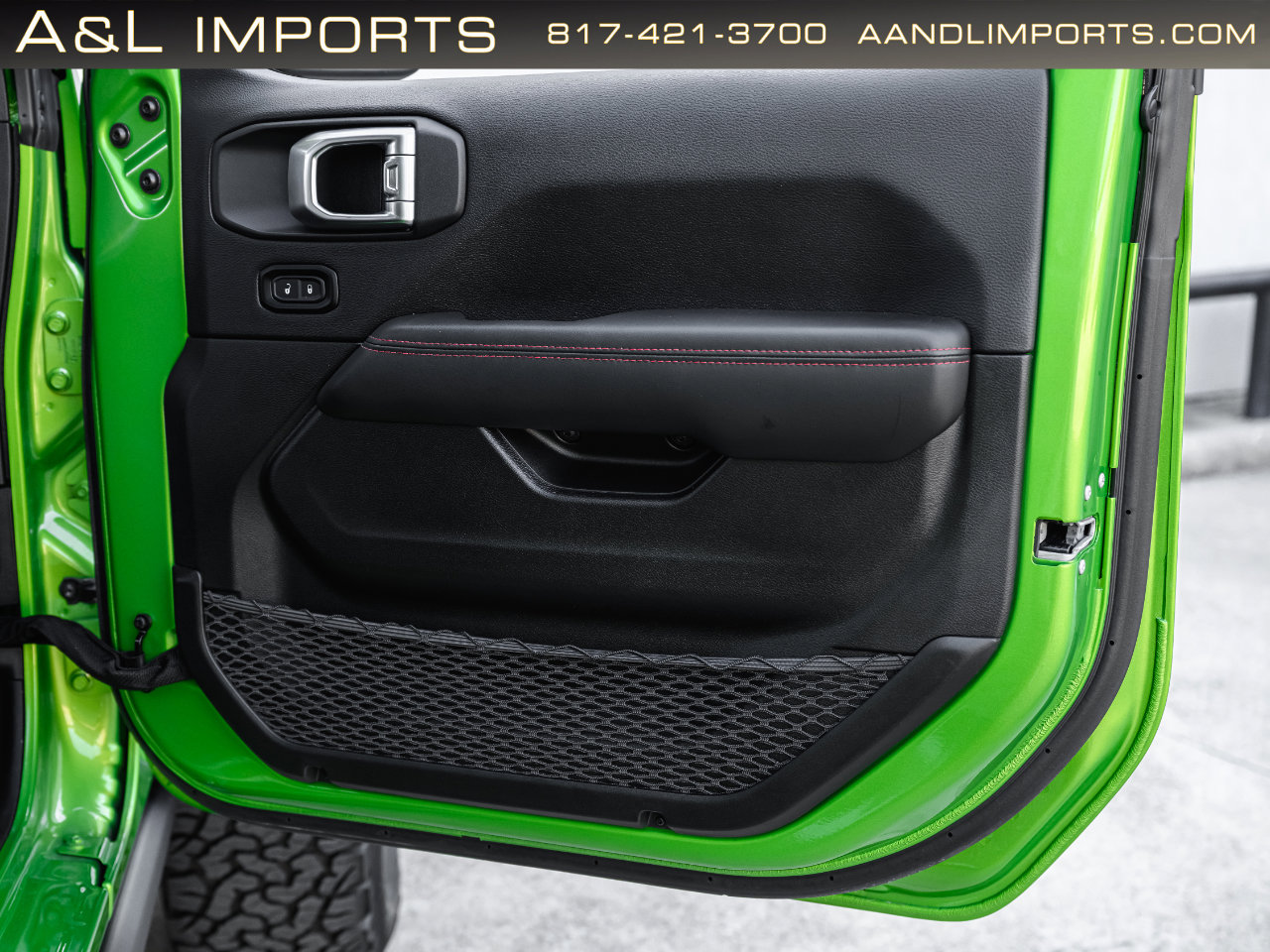 Used 2025 Jeep Wrangler Unlimited Rubicon image 65