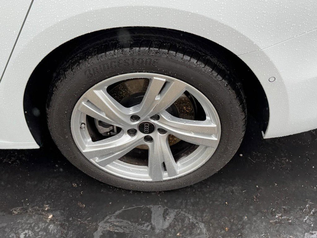 Used 2025 Audi A5 2.0T Premium w/ Convenience Package image 5