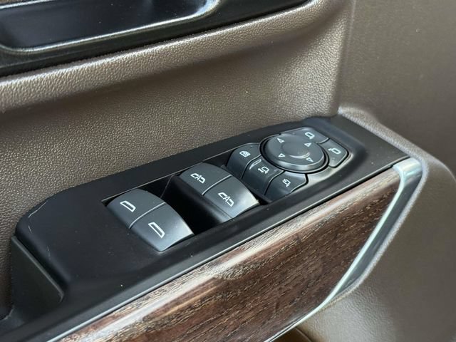 Certified 2023 GMC Sierra 3500 Denali w/ Denali Ultimate Package AWD/4WD image 10