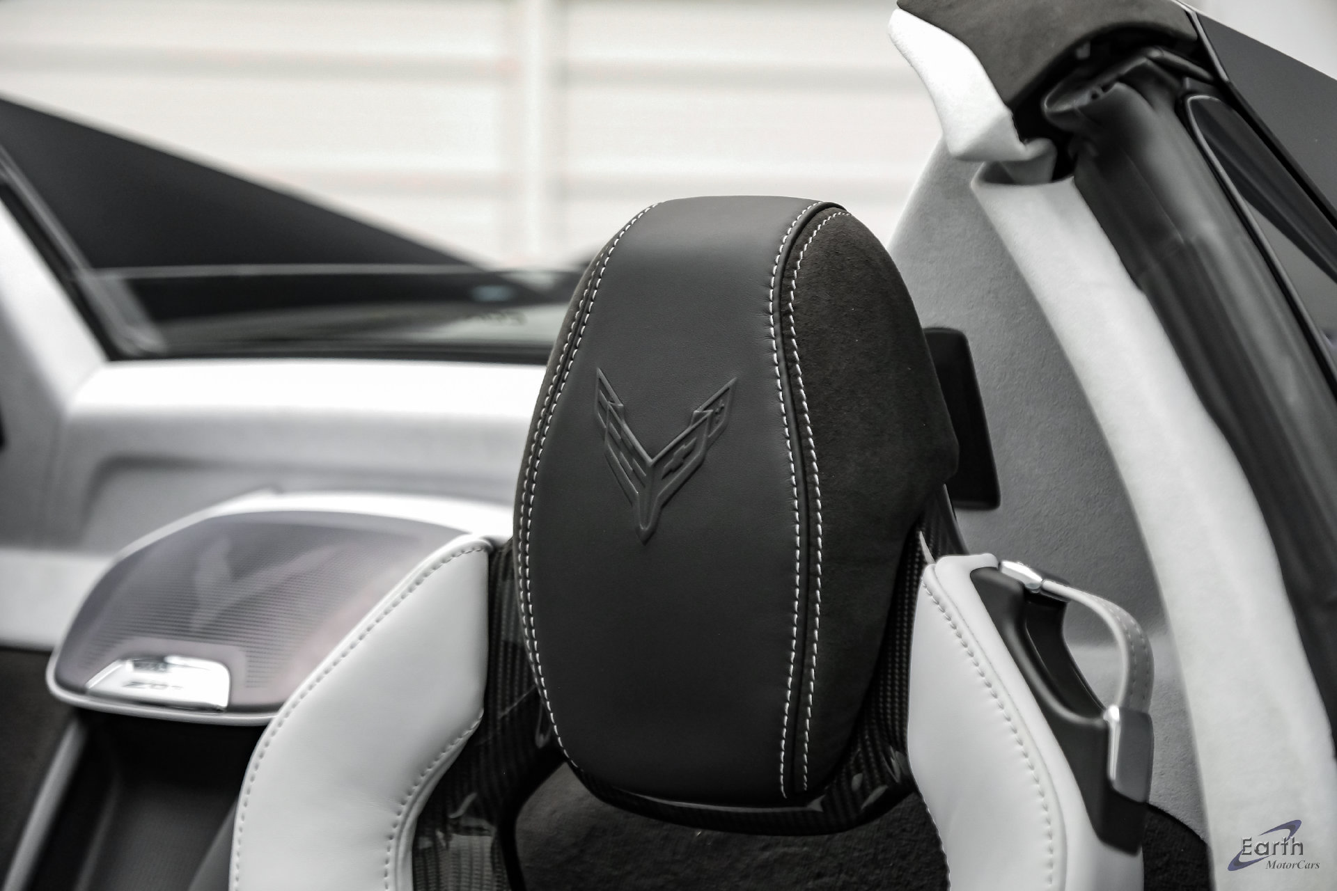 Used 2024 Chevrolet Corvette Z06 w/ Z07 Performance Package RWD image 52
