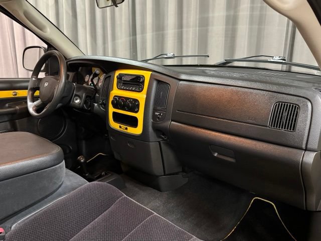 Used 2005 Dodge Ram 1500 Truck SLT w/ Rumblebee Group AWD/4WD image 8