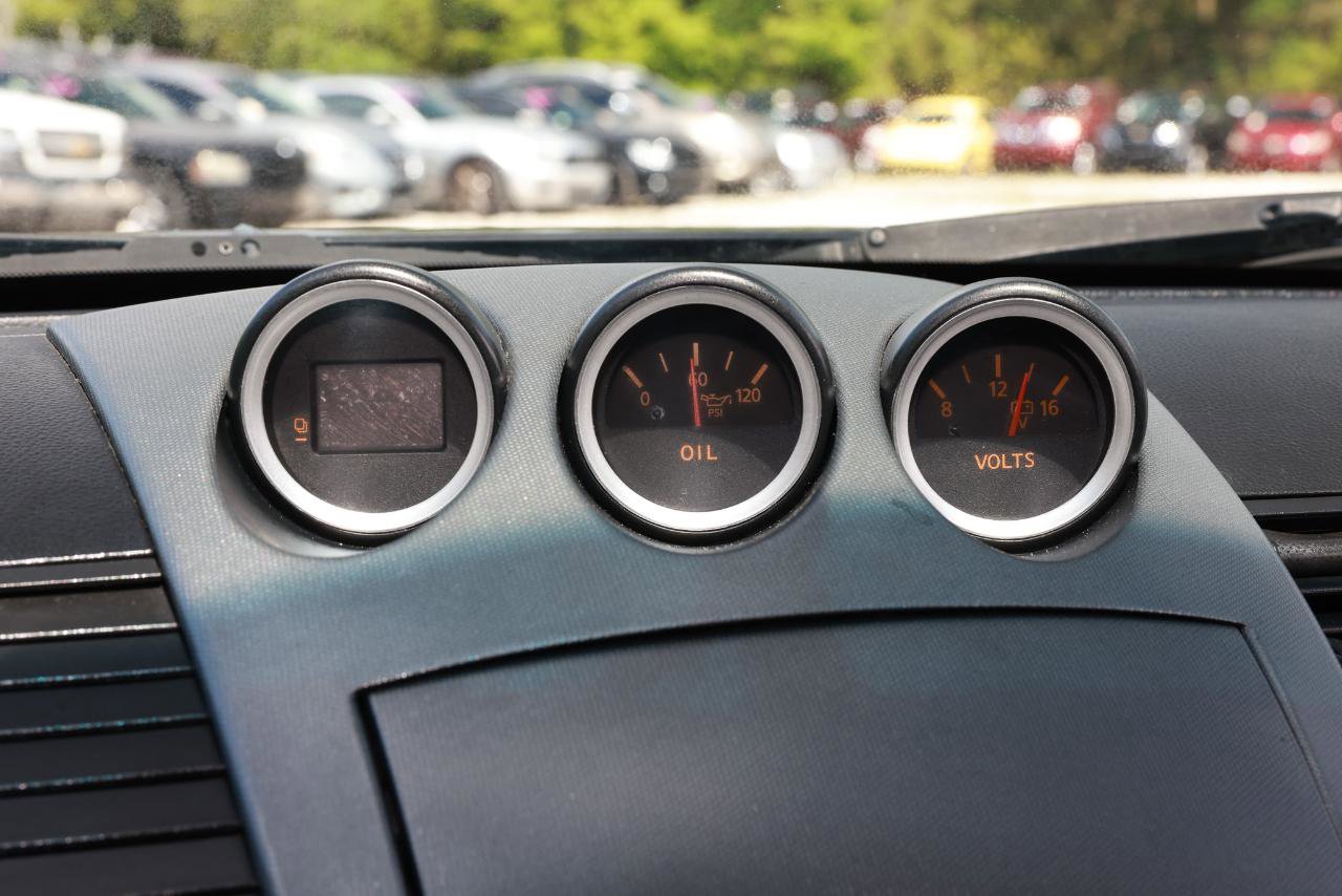 Used 2003 Nissan 350Z Touring RWD image 25