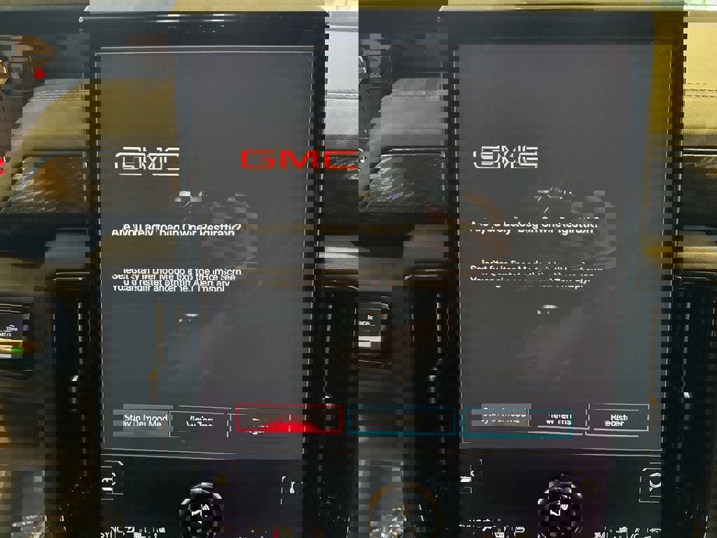 New 2026 GMC Yukon XL AT4 w/ LPO, Floor Liner Package image 27