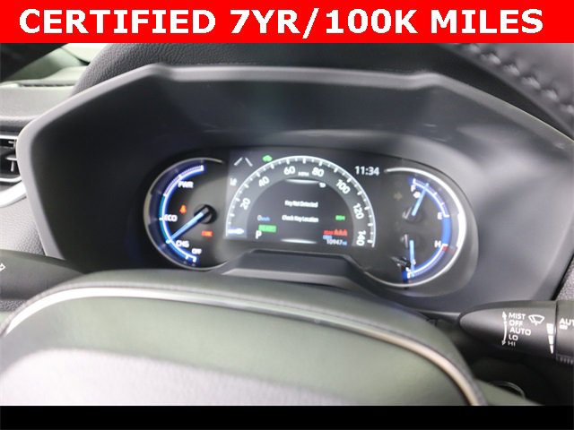 Used 2024 Toyota RAV4 SE image 24