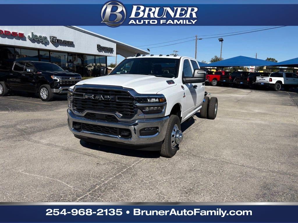 New 2026 RAM 3500 Tradesman w/ Chrome Appearance Group