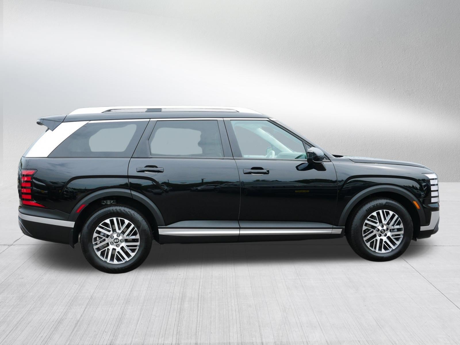 Certified 2026 Hyundai Palisade SEL AWD/4WD image 8