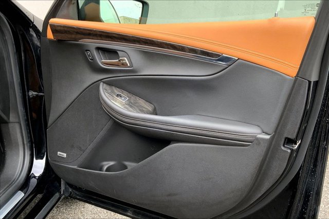 Used 2015 Chevrolet Impala LTZ FWD image 24