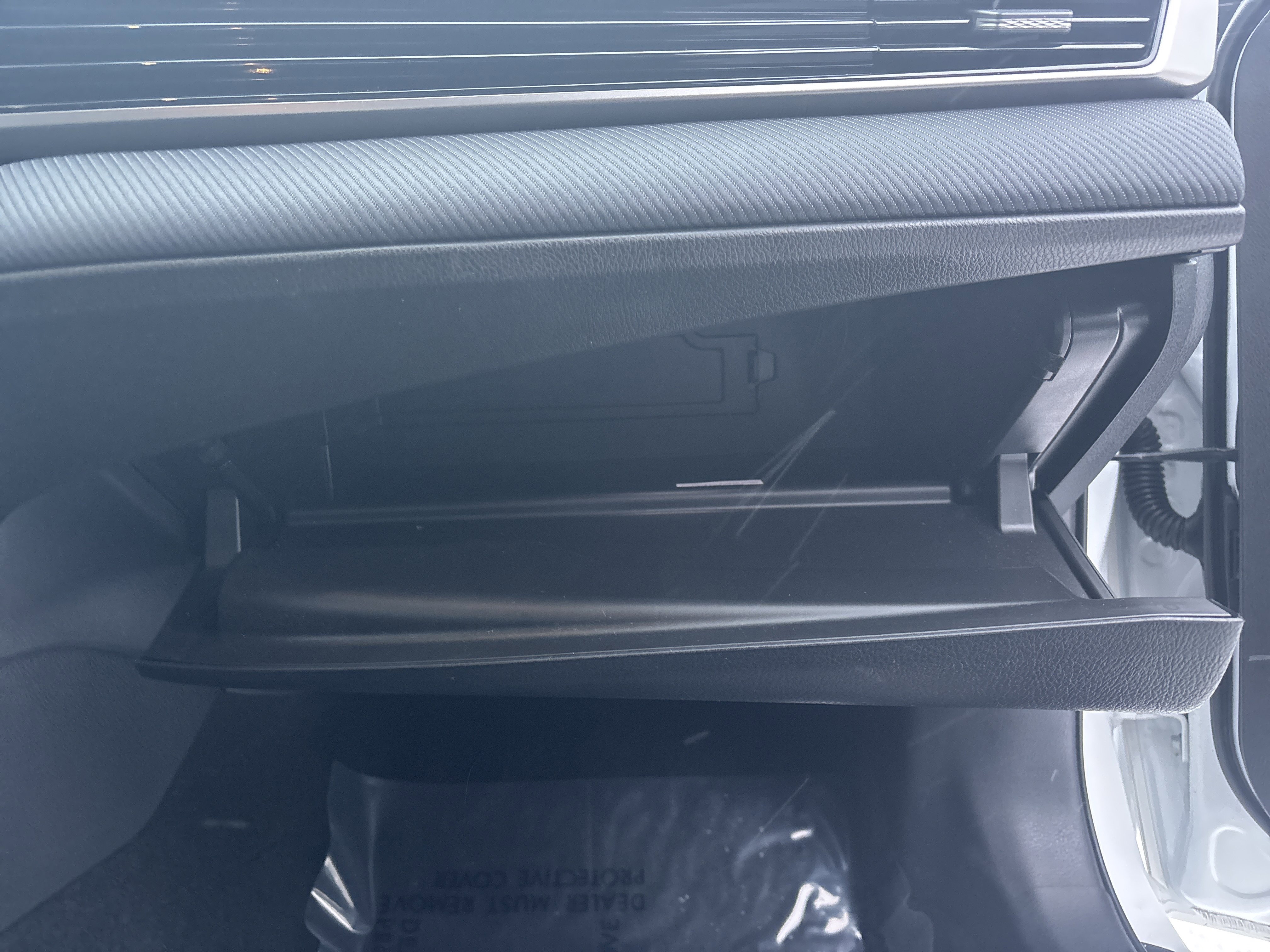 Used 2025 Toyota Camry SE image 34