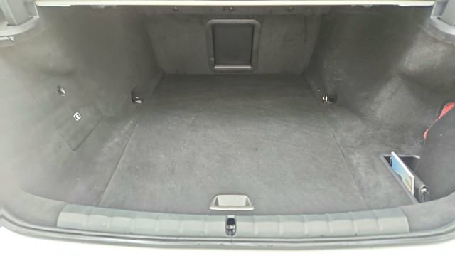 Used 2023 BMW i7 xDrive60 w/ Executive Package 2 image 15