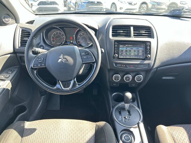Used 2016 Mitsubishi Outlander Sport SE AWD/4WD image 15