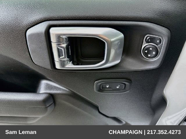 Used 2026 Jeep Wrangler Unlimited Sport AWD/4WD image 17
