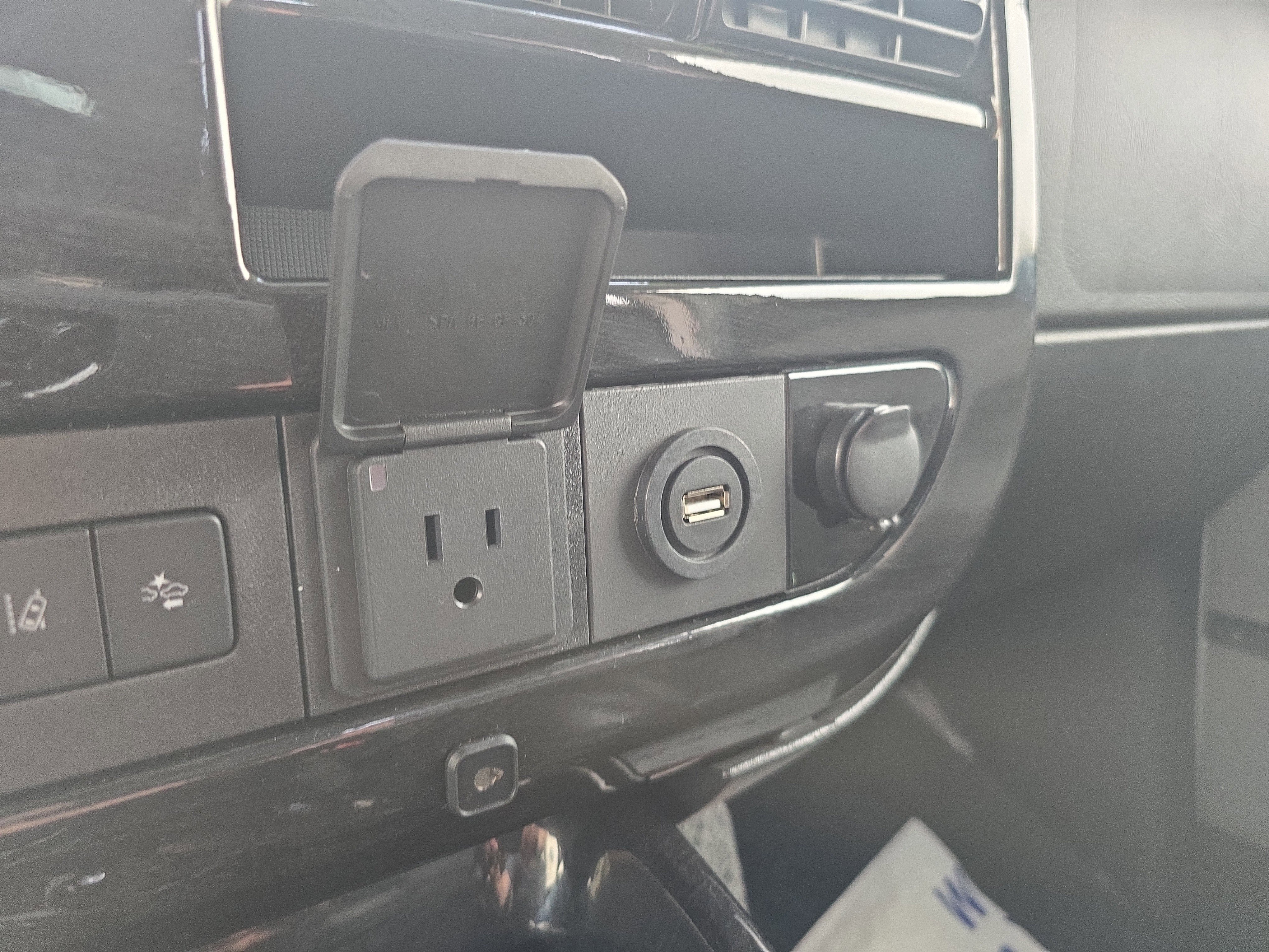 Used 2021 Chevrolet Express 2500 LS w/ Enhanced Convenience Package RWD image 45