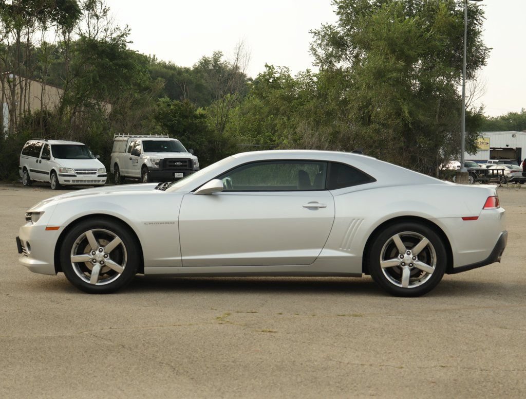 Used 2014 Chevrolet Camaro LT RWD image 4
