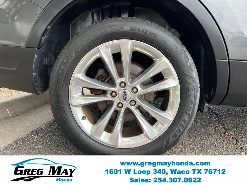 Used 2019 Ford Explorer XLT w/ Equipment Group 202A FWD image 10