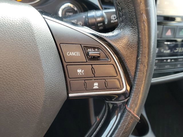 Used 2016 Mitsubishi Outlander SEL image 24