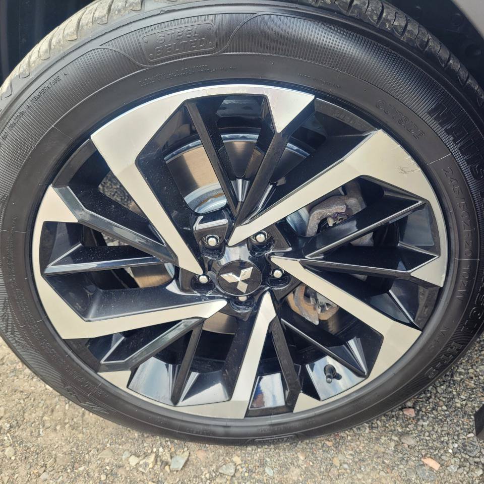 Used 2023 Mitsubishi Outlander SE AWD/4WD image 49