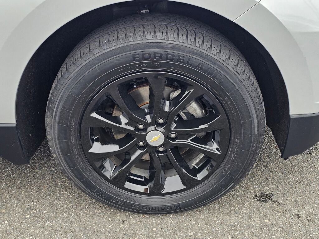 Used 2018 Chevrolet Equinox LT AWD/4WD image 29