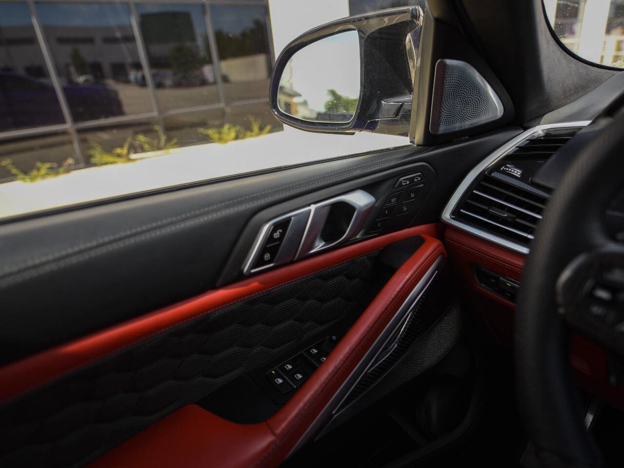 Used 2021 BMW X6 M w/ Competition Package image 18