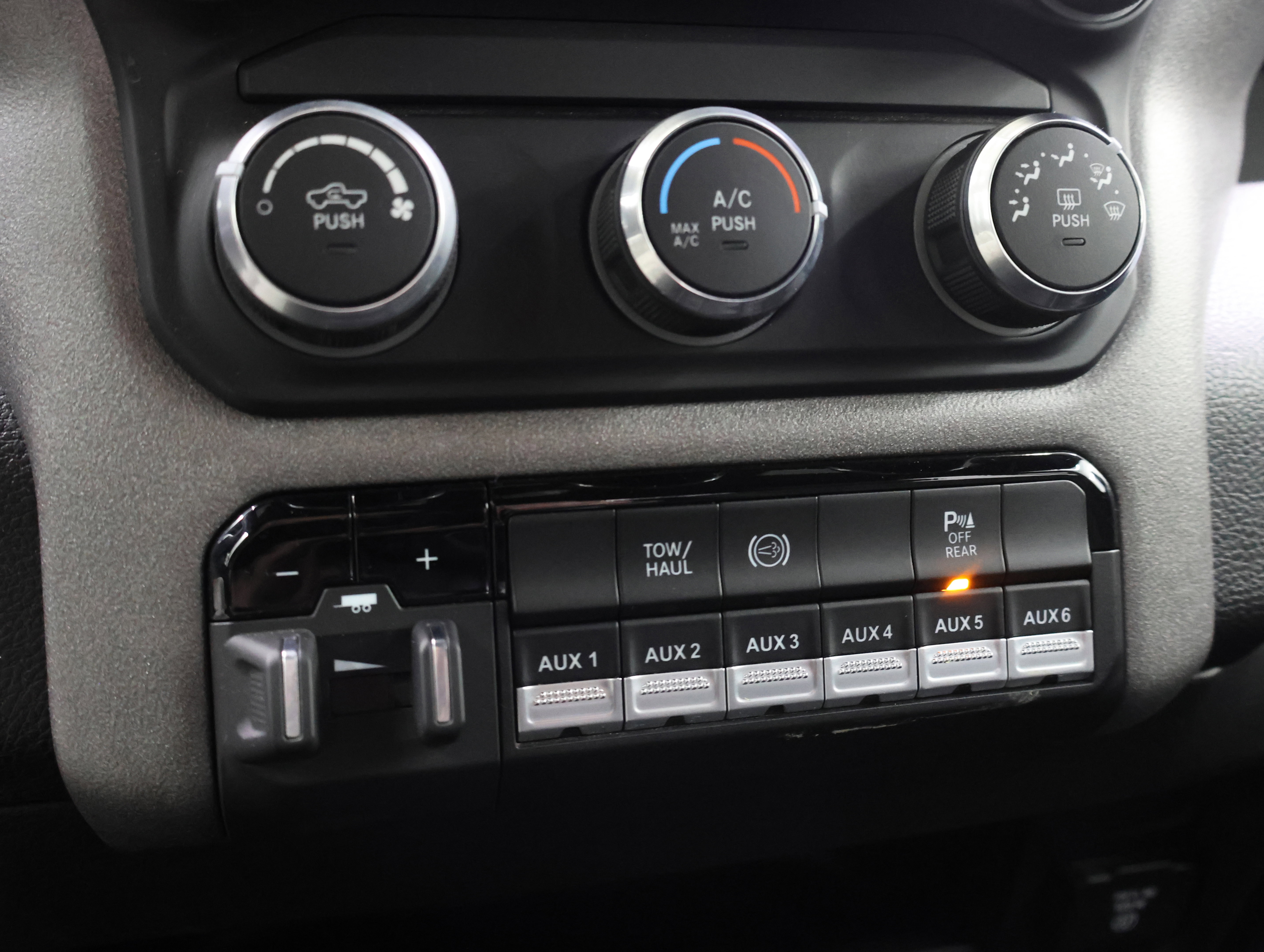 Used 2022 RAM 3500 Tradesman AWD/4WD image 48