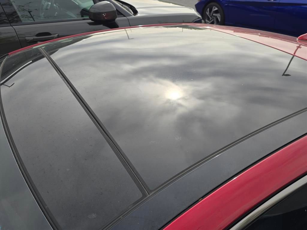 Used 2023 Genesis G70 3.3T w/ Sport Prestige Package image 7