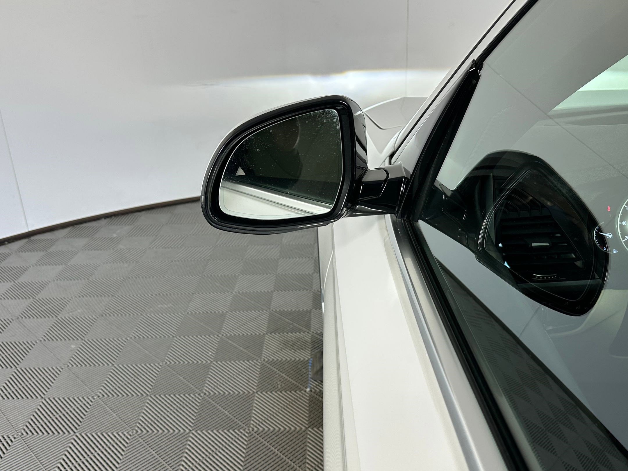 Used 2019 BMW X3 sDrive30i w/ Premium Package image 21