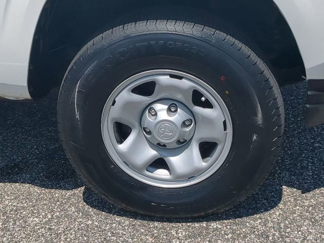 Certified 2021 Toyota Tacoma SR AWD/4WD image 11