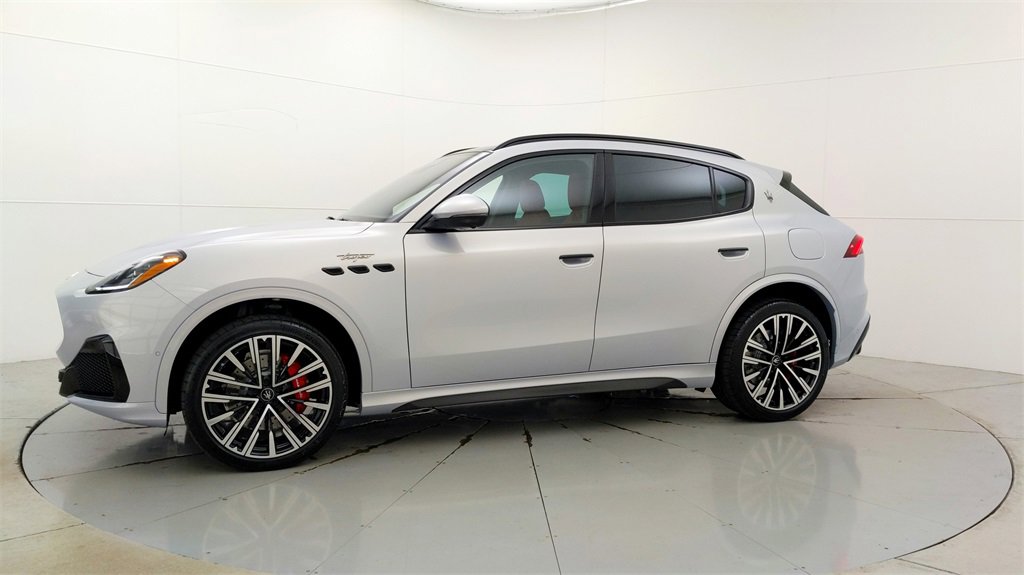 New 2024 Maserati Grecale Trofeo image 7