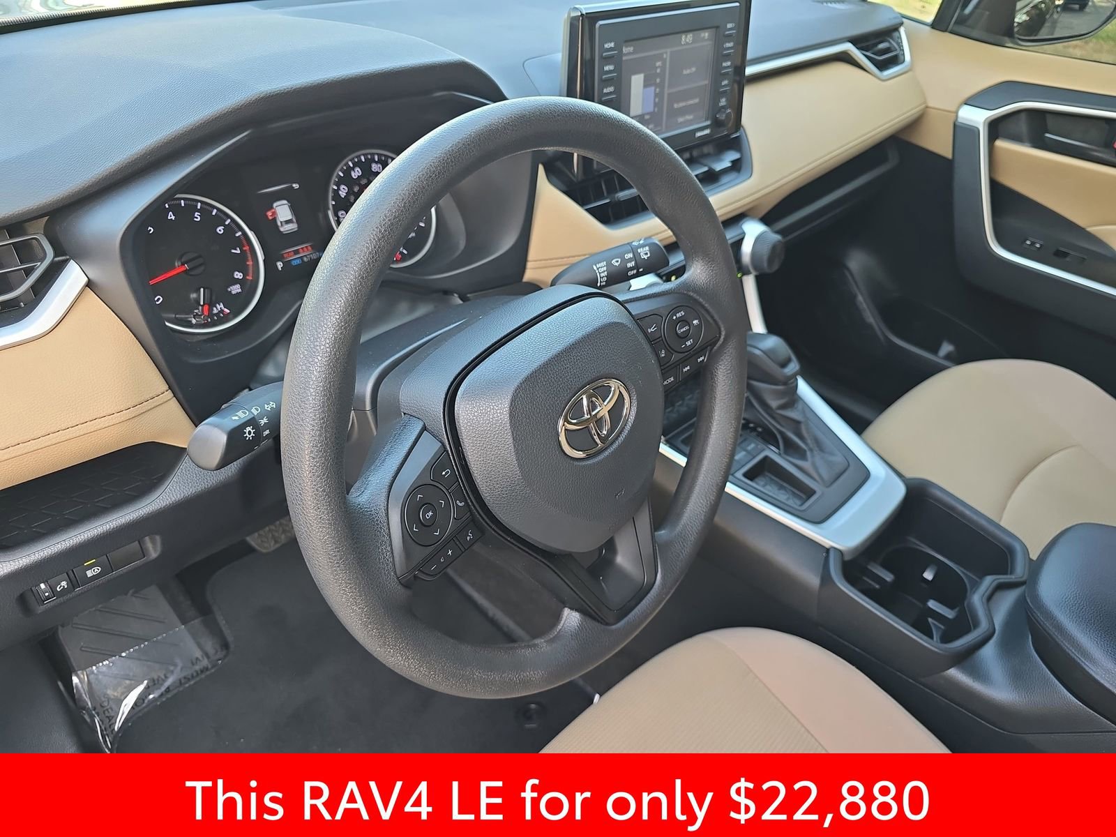 Used 2022 Toyota RAV4 LE image 20