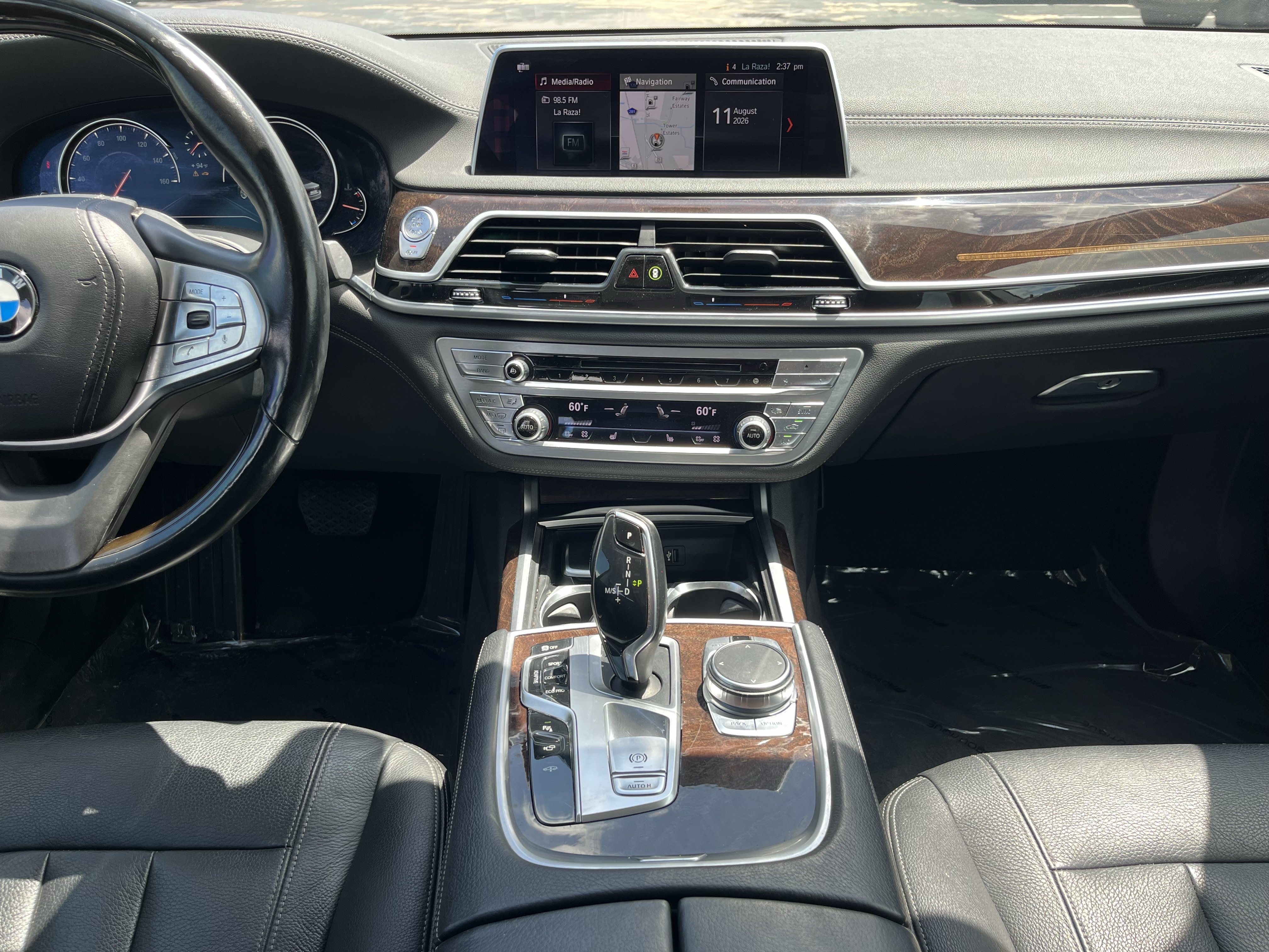 Used 2018 BMW 740i RWD image 28
