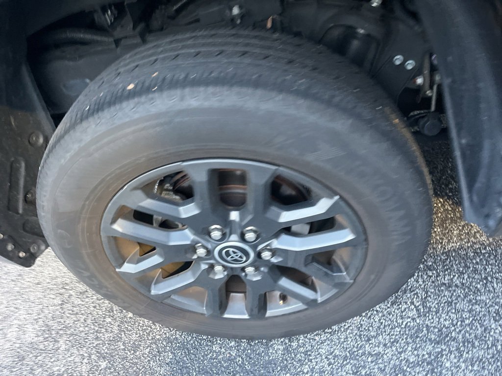 Used 2023 Toyota Tundra Platinum image 14