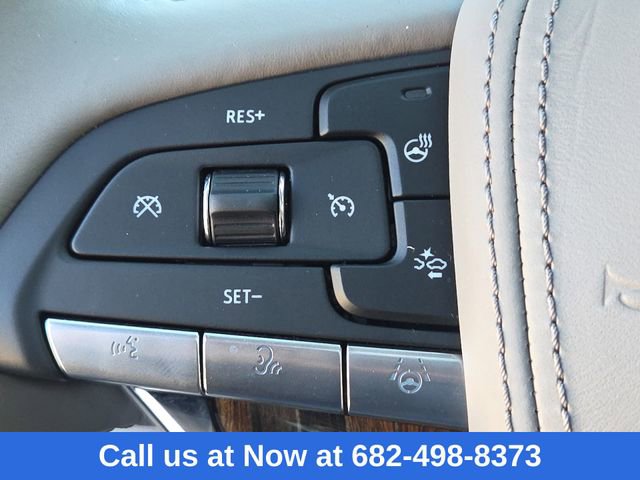 Used 2024 Cadillac Escalade Premium Luxury Platinum w/ LPO, Floor Liner Package image 31