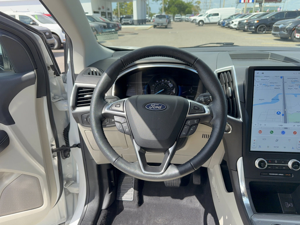 Certified 2021 Ford Edge Titanium w/ Equipment Group 301A image 31