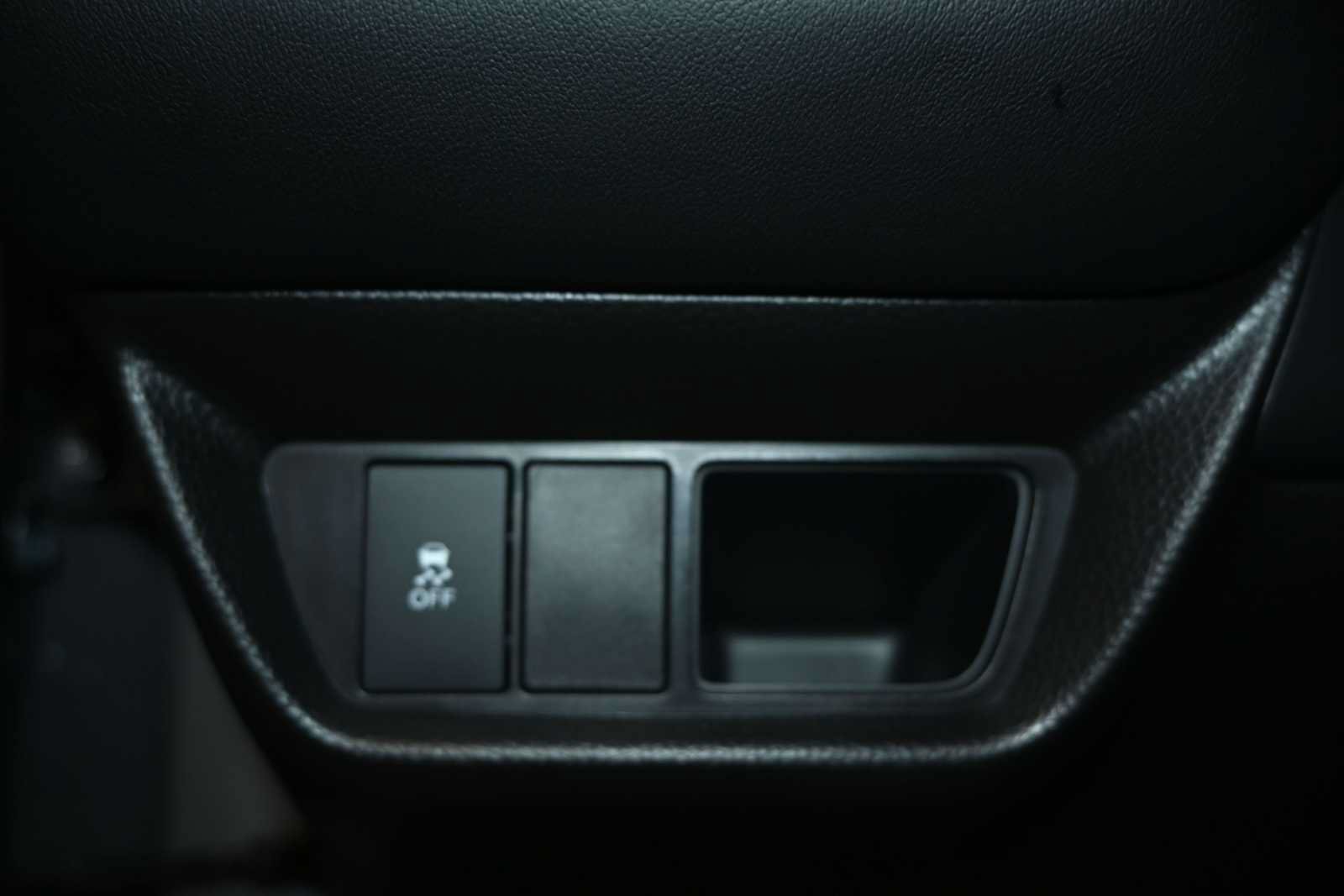 Used 2026 Honda HR-V EX-L image 18