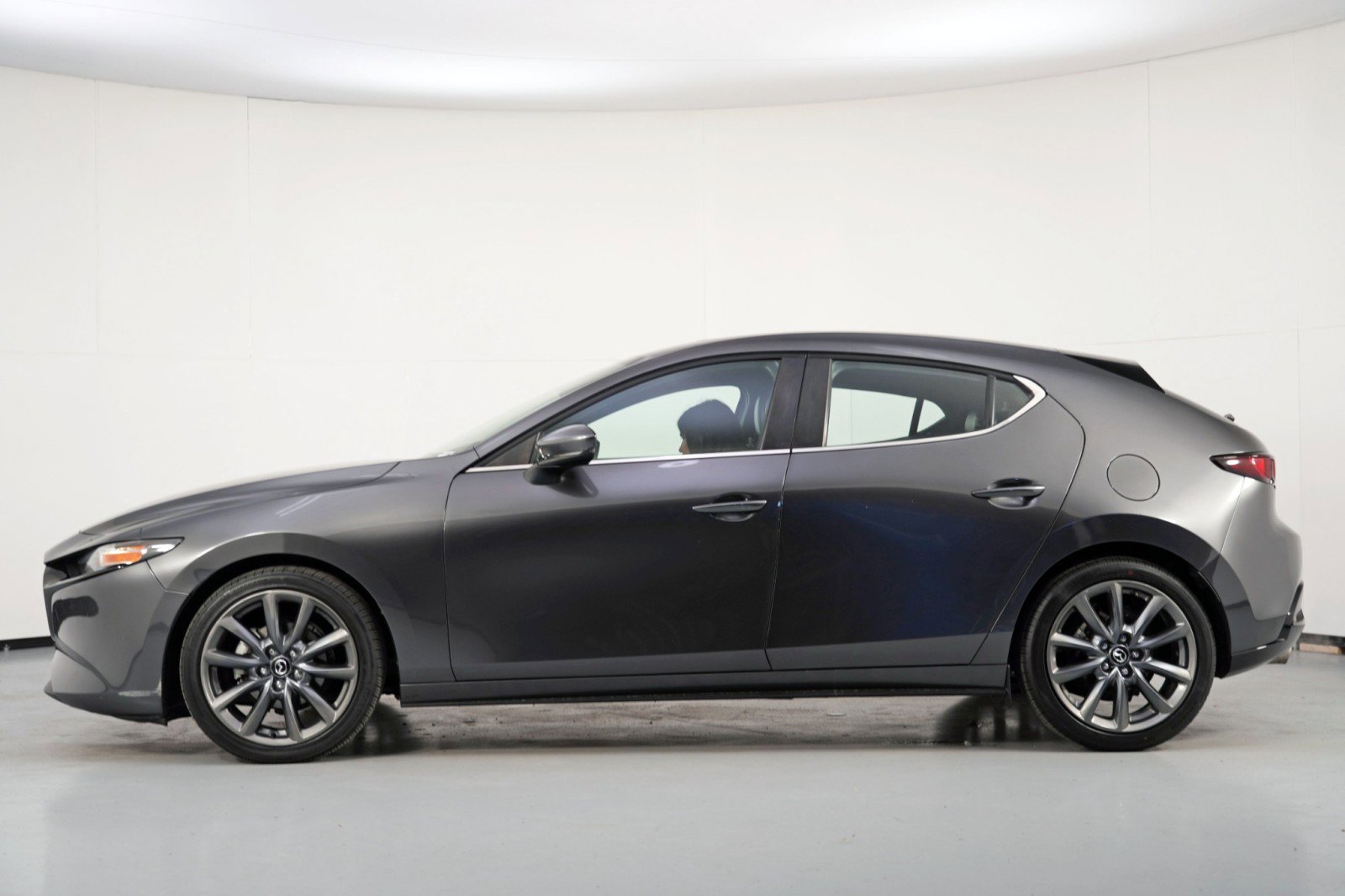 Used 2021 MAZDA MAZDA3 s image 8