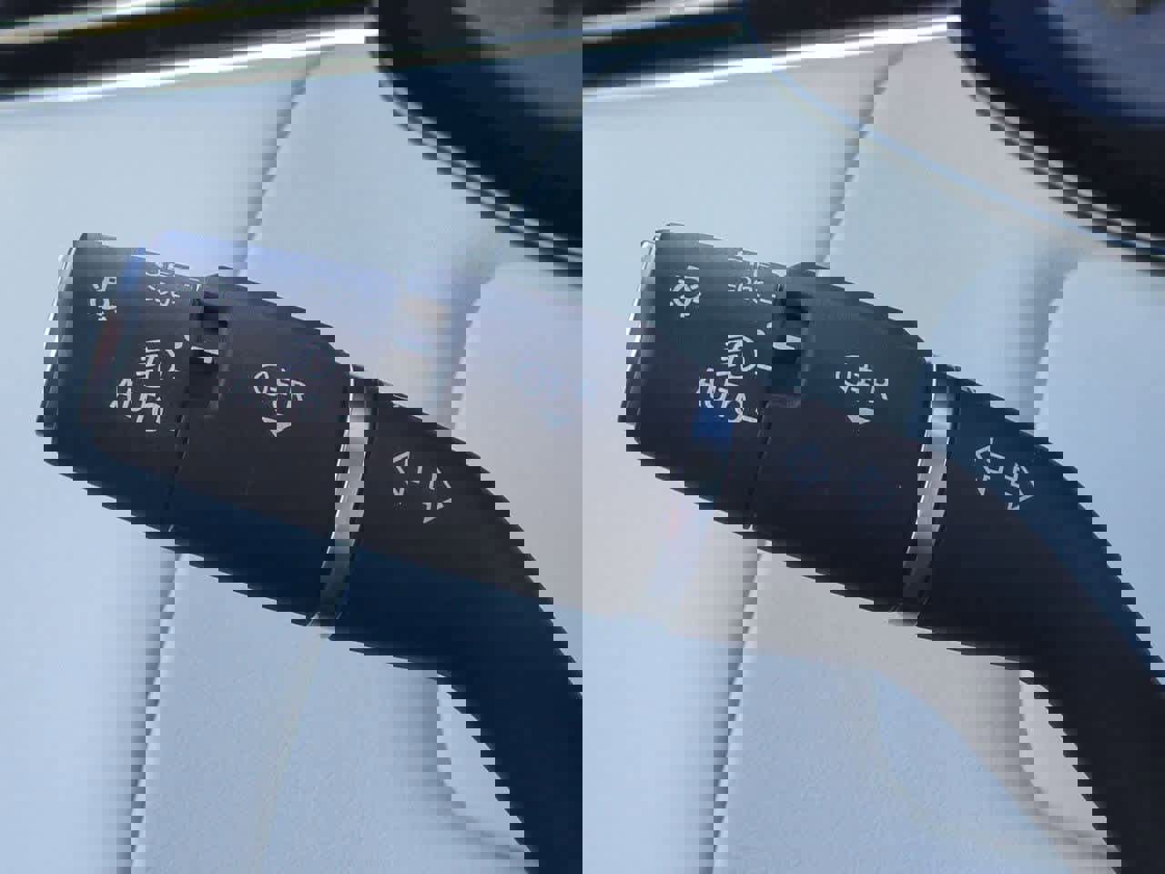 Used 2023 Land Rover Range Rover Sport SE image 26