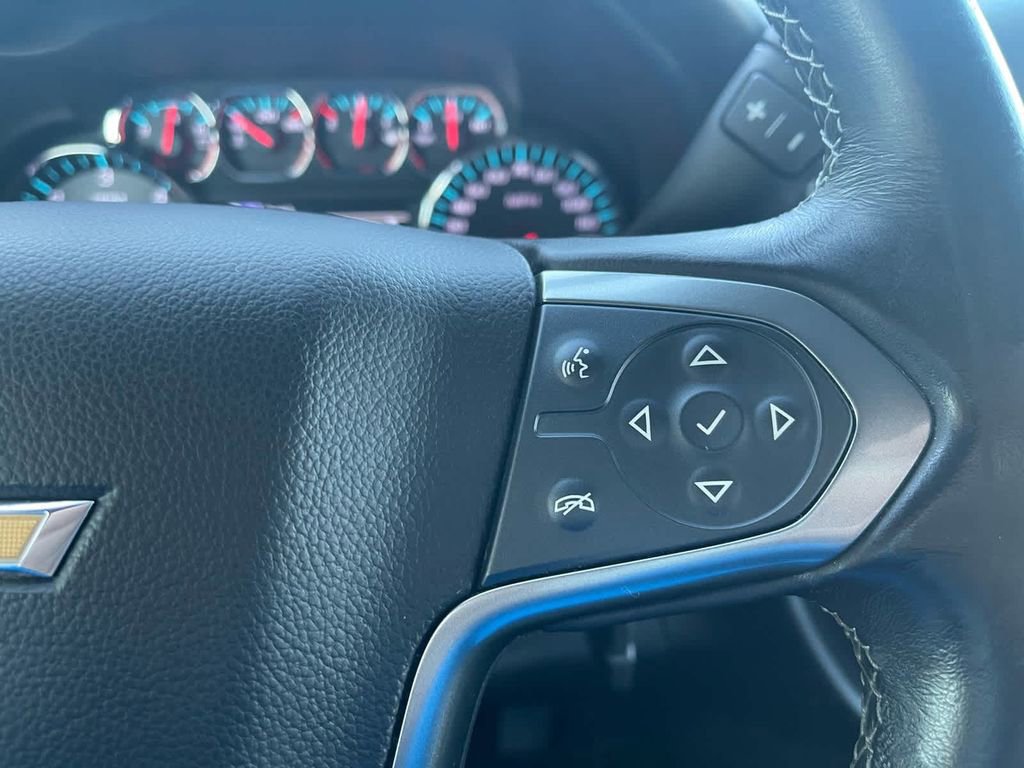 Used 2018 Chevrolet Silverado 1500 LT w/ All Star Edition AWD/4WD image 25