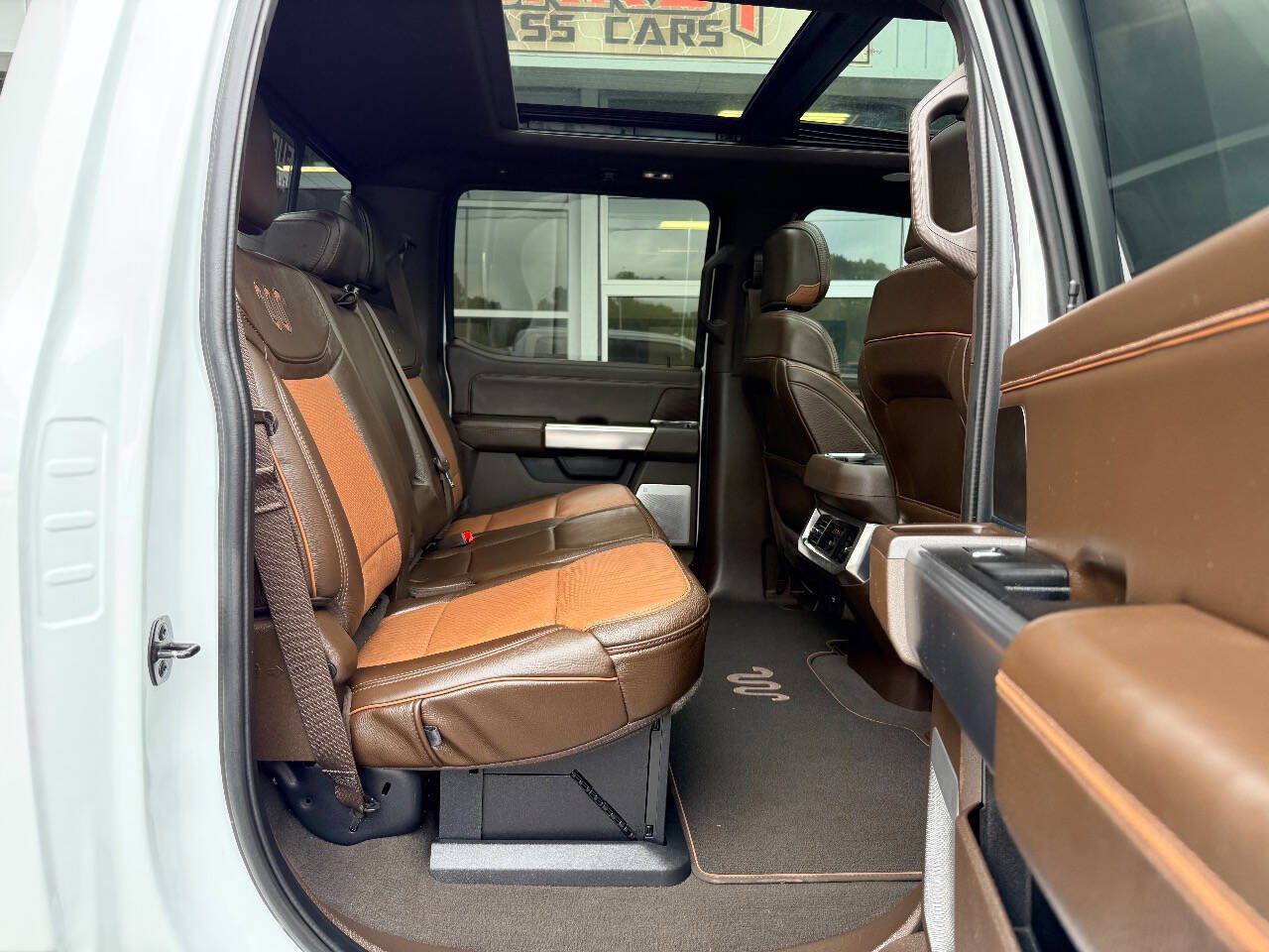 Used 2023 Ford F450 King Ranch w/ FX4 Off-Road Package AWD/4WD image 39