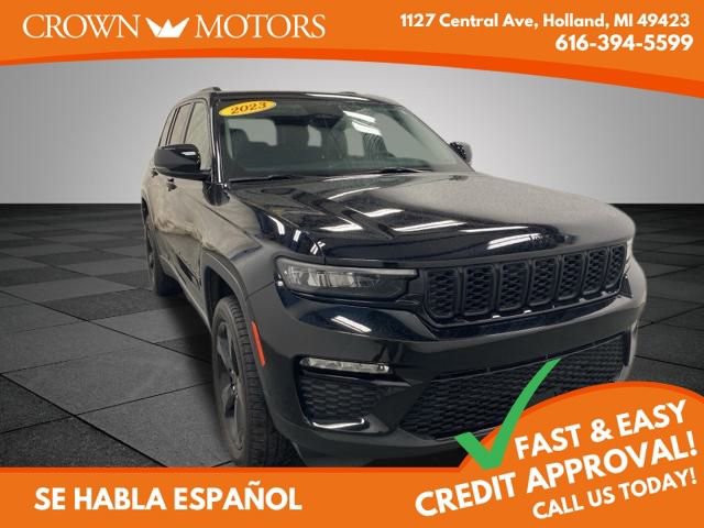 Used 2023 Jeep Grand Cherokee Limited w/ Black Appearance Package