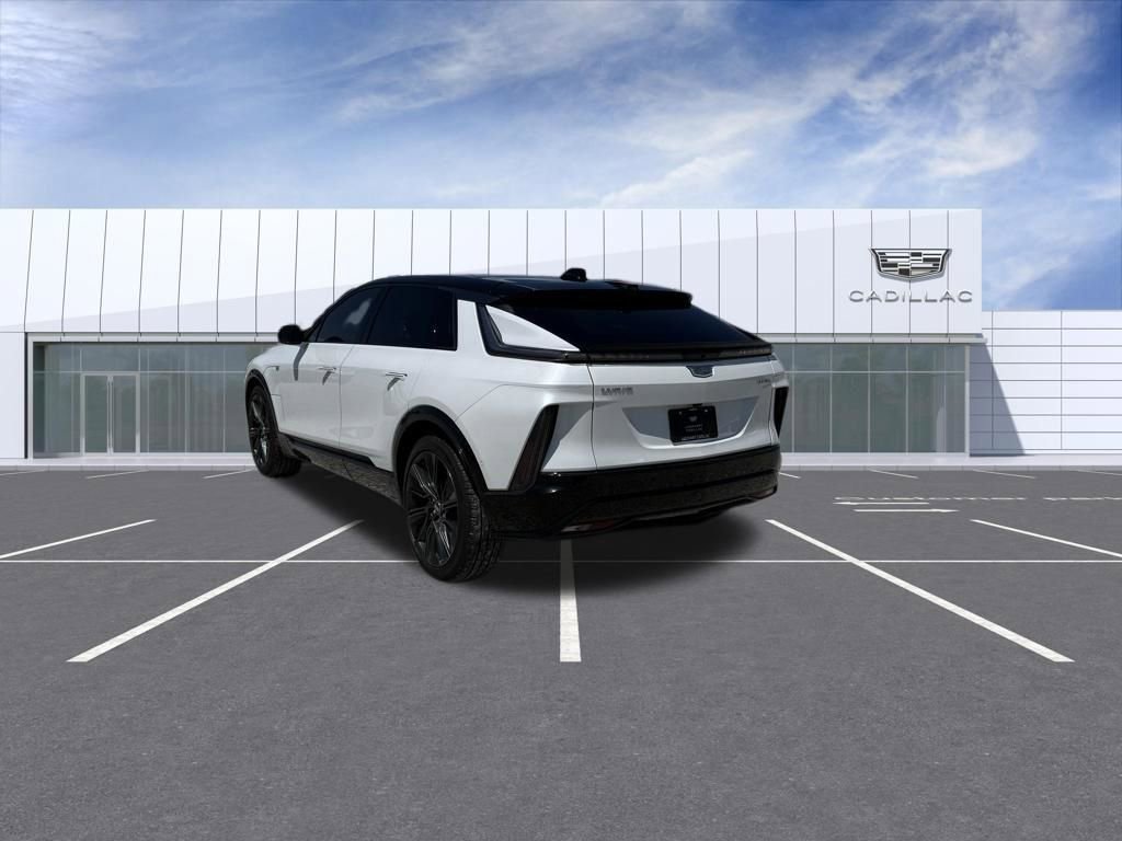 Certified 2024 Cadillac Lyriq Sport AWD/4WD image 4