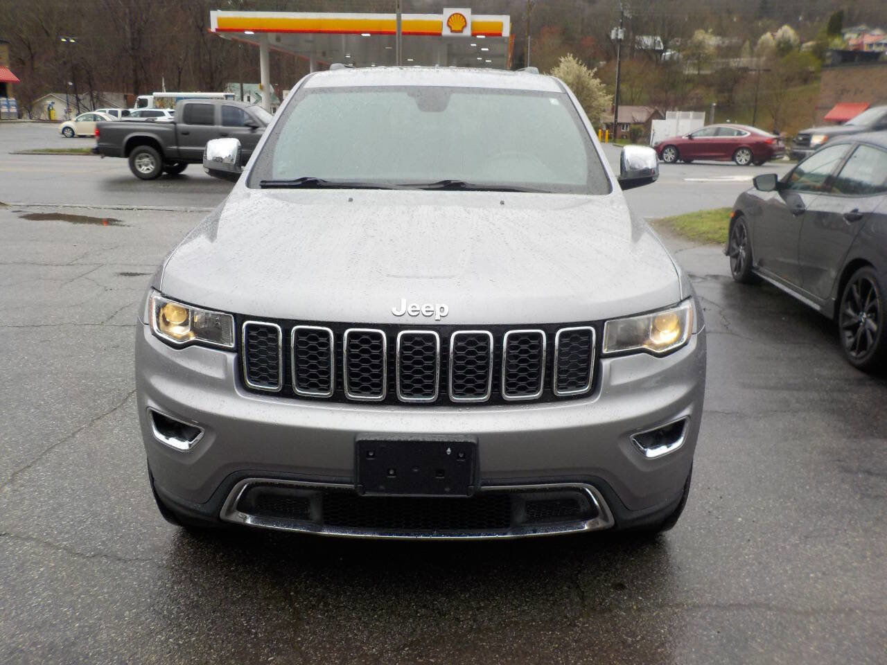 Used 2018 Jeep Grand Cherokee Limited image 7