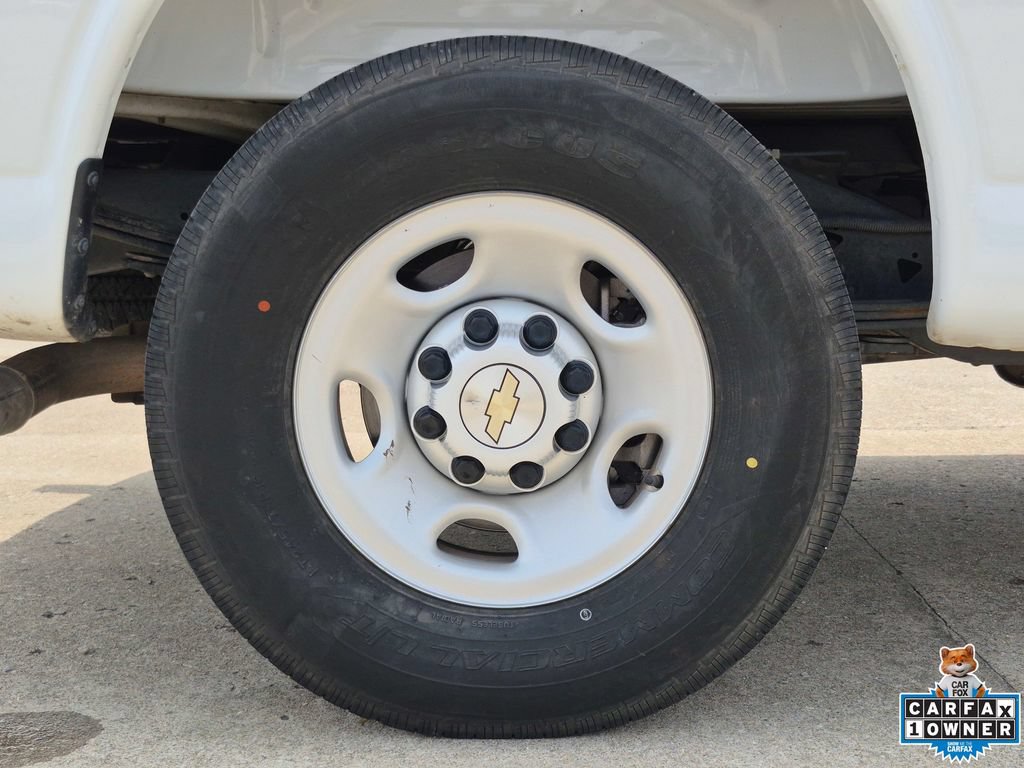 Certified 2025 Chevrolet Express 2500 w/ Driver Convenience Package RWD image 24
